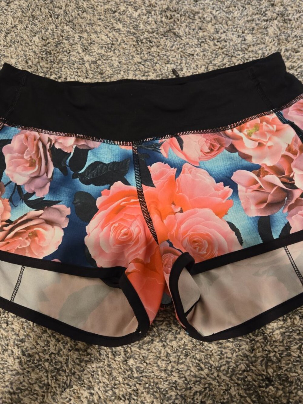 Lululemon Speed Shorts Secret Garden Black 4 - Picture 2 of 5